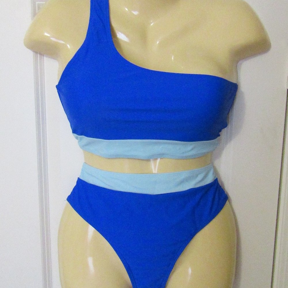 Women's Size S Two Piece Blue Swimsuit NWOT